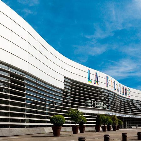 Mulhouse, Urban Family Nest Exterior foto